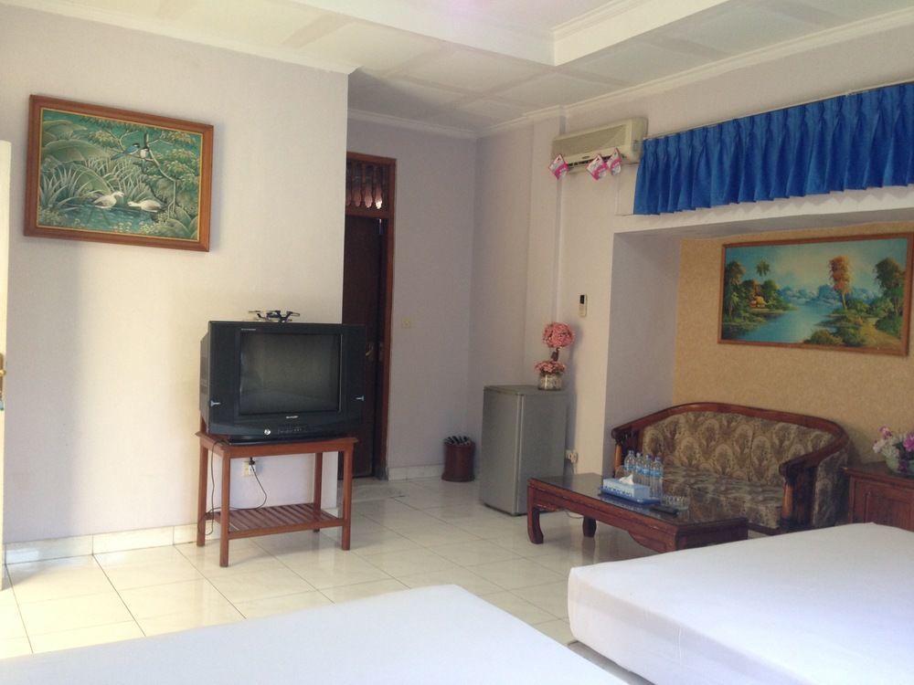 Oyo 3134 Puri Tamu Hotel Jimbaran Exteriér fotografie