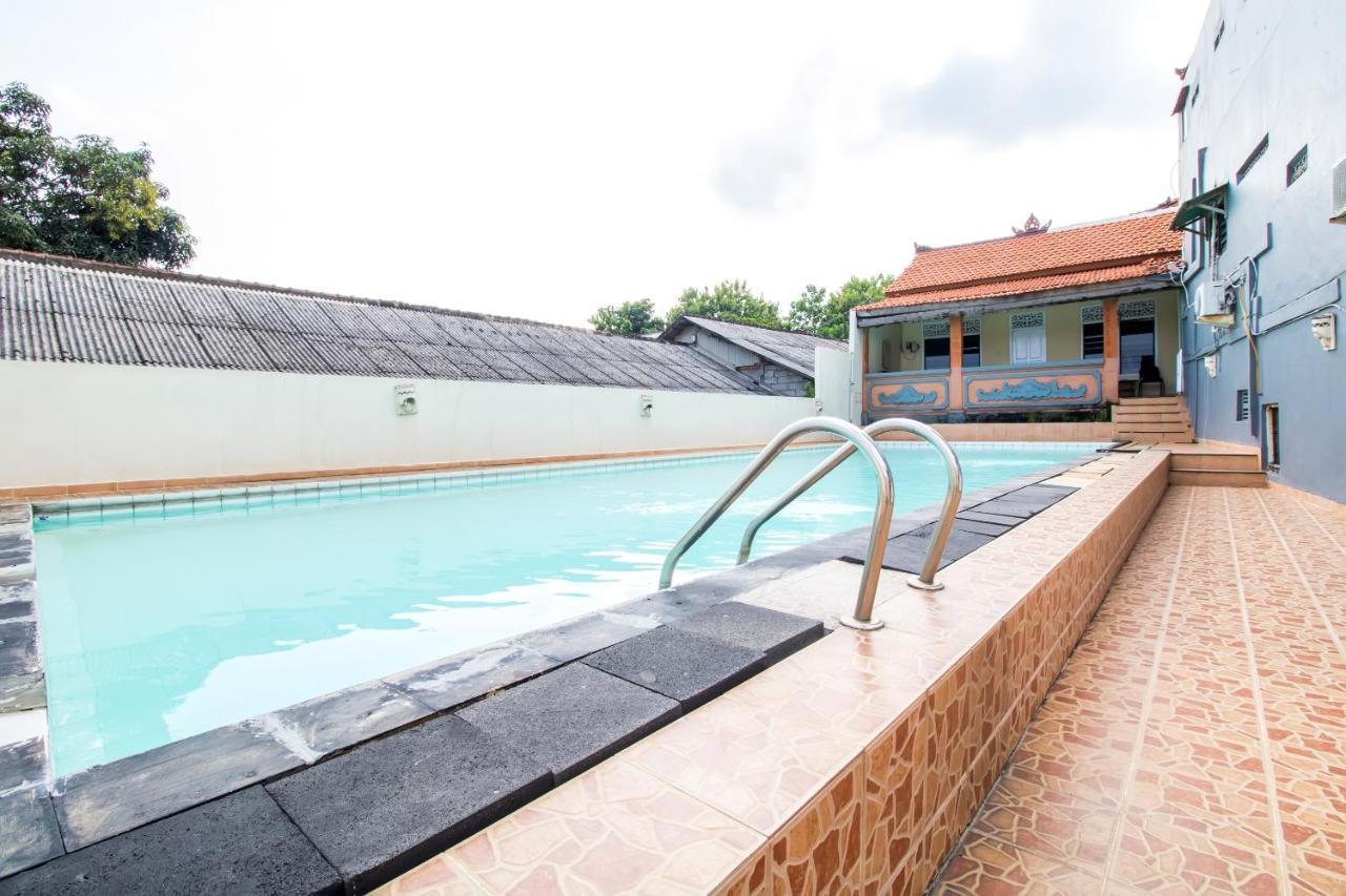 Oyo 3134 Puri Tamu Hotel Jimbaran Exteriér fotografie